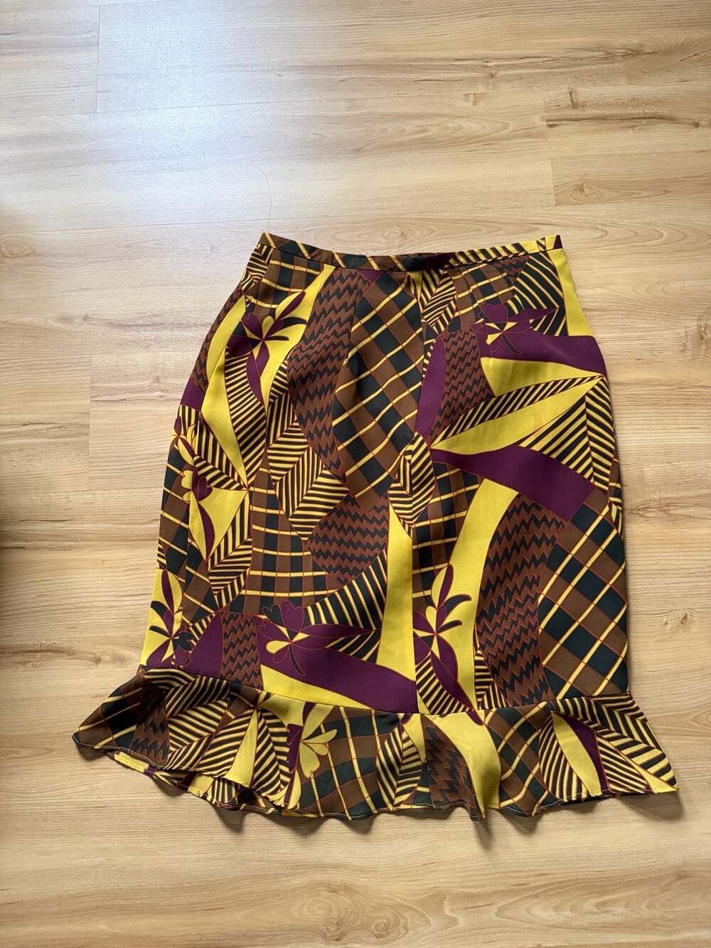 Harve Bernard Tropical Print Ruffle Hem Skirt Size 4 Yellow Brown Purple